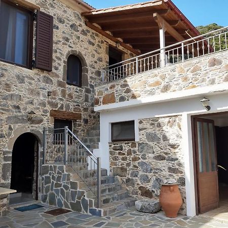 דירות Kefálion Grandma Agatha & Virginia'S Stonehouse מראה חיצוני תמונה