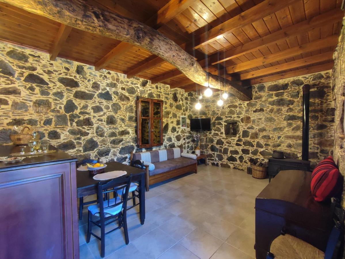 דירות Kefálion Grandma Agatha & Virginia'S Stonehouse חדר תמונה